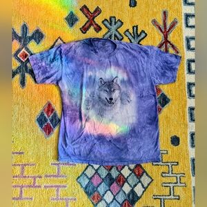 The Mountain - Three Snow Wolves - T-Shirt